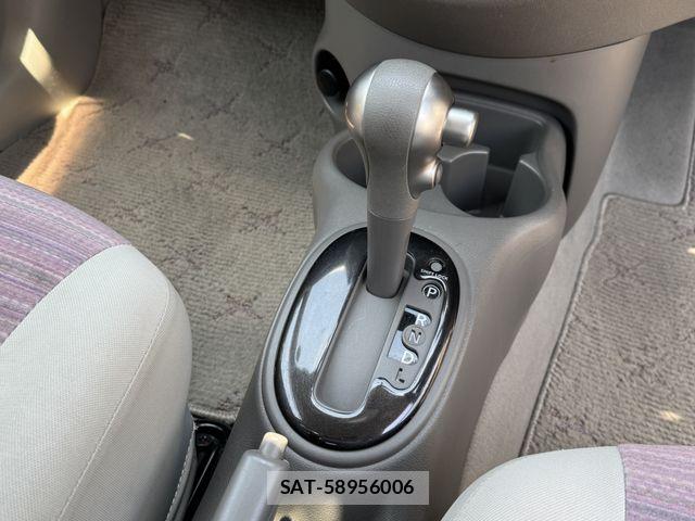 Nissan MARCH 2016-09 7221240-19