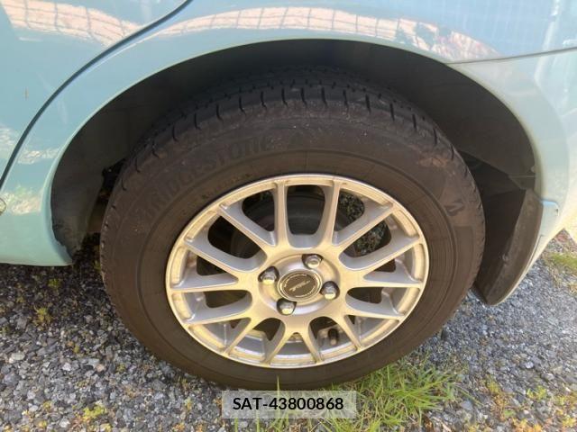 Nissan MARCH 2005-11 7221225-11