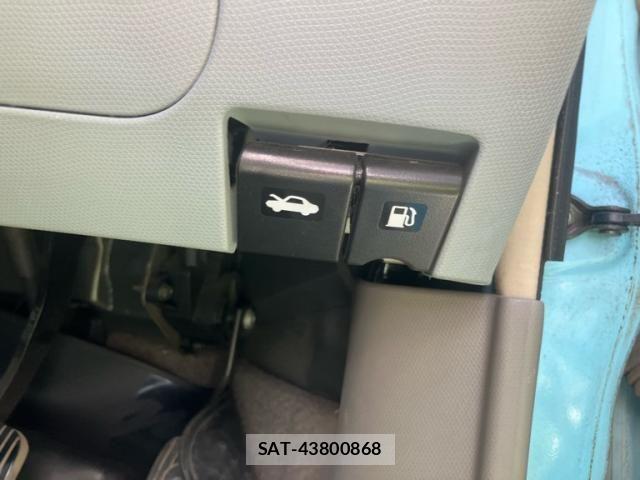 Nissan MARCH 2005-11 7221225-19