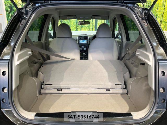 Nissan MARCH 2017-08 7221234-9