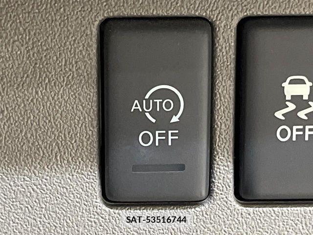 Nissan MARCH 2017-08 7221234-6