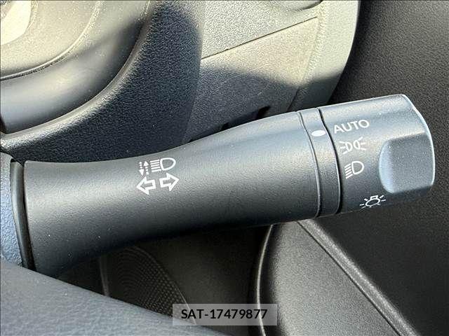 Nissan MARCH 2021-03 7272256-28