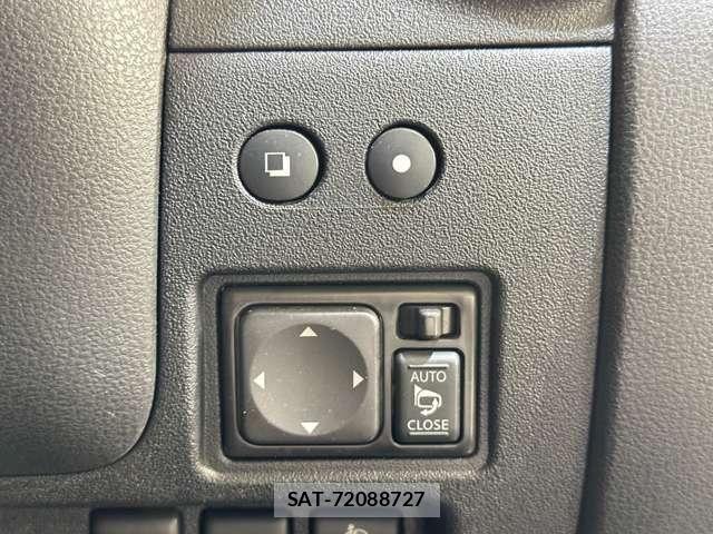 Nissan MARCH 2014-09 7272260-12