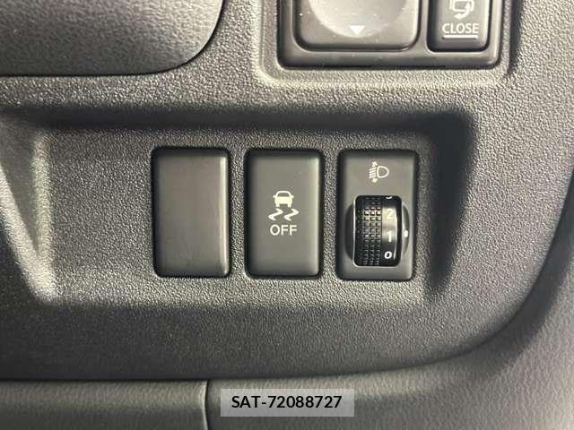 Nissan MARCH 2014-09 7272260-13