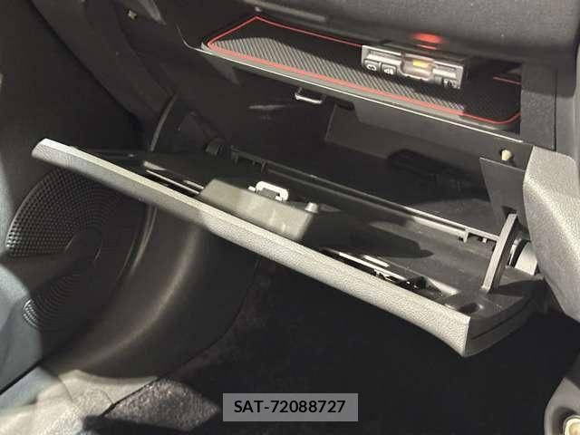Nissan MARCH 2014-09 7272260-24