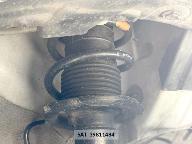 Nissan MARCH 2017-06 7272254-18