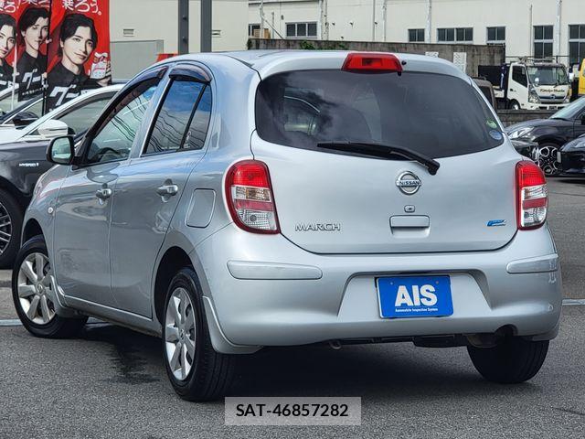 Nissan MARCH 2012-05 7328160-9