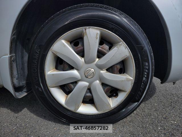 Nissan MARCH 2012-05 7328160-3