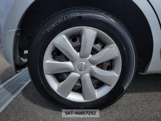 Nissan MARCH 2012-05 7328160-4