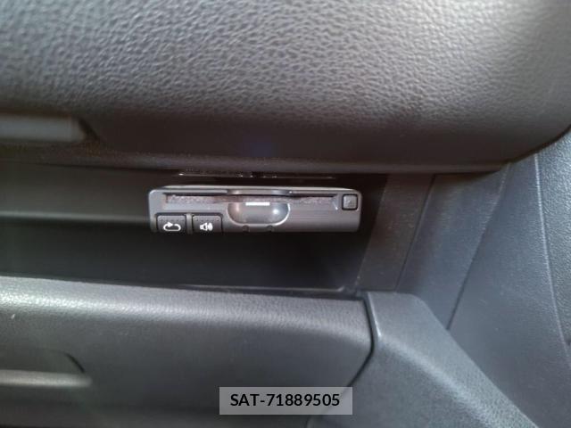 Nissan MARCH 2018-02 7328150-17