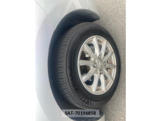 Nissan MARCH 2018-06 7358603-2