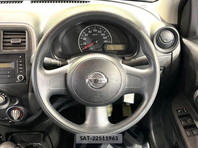 Nissan MARCH 2014-09 7358601-10