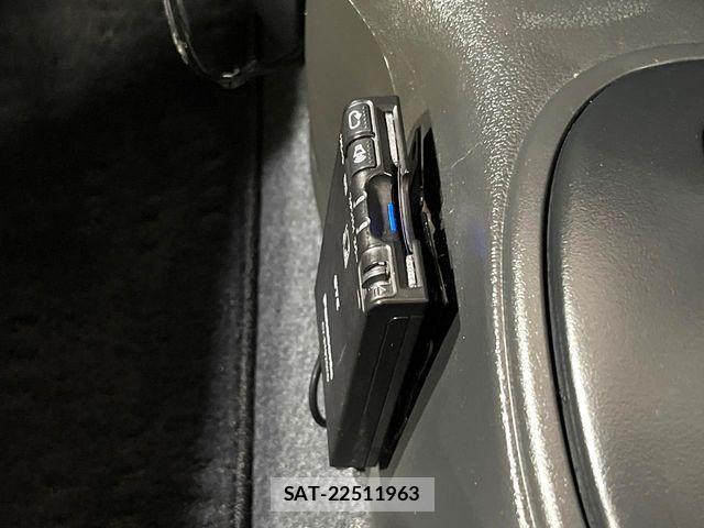 Nissan MARCH 2014-09 7358601-4
