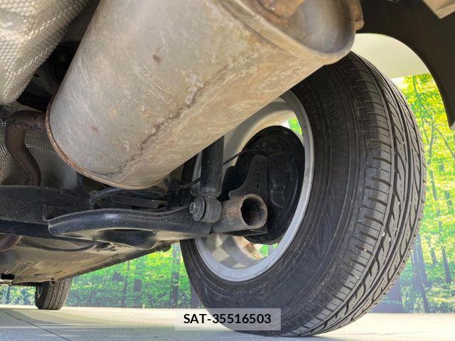 Nissan MARCH 2013-06 7358598-19