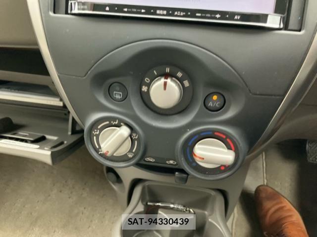 Nissan MARCH 2015-07 7358599-13