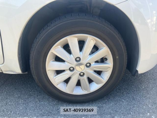Nissan MARCH 2016-01 7392728-2