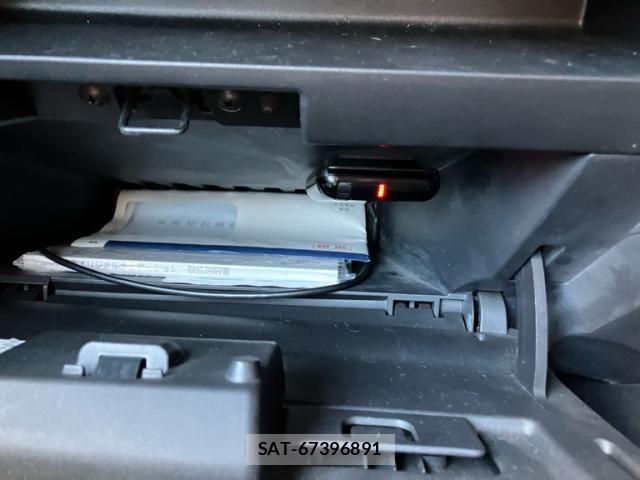 Nissan MARCH 2013-12 7392739-22