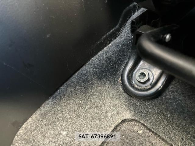 Nissan MARCH 2013-12 7392739-24