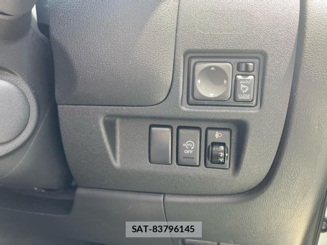 Nissan MARCH 2012-11 7455520-15