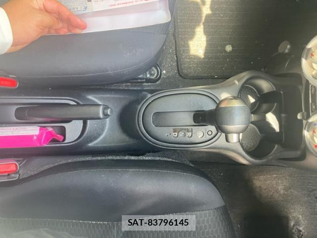 Nissan MARCH 2012-11 7455520-21