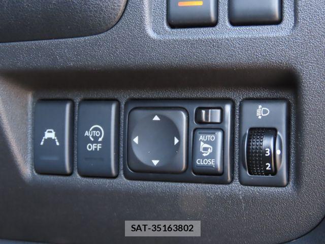 Nissan MARCH 2021-12 7455516-14