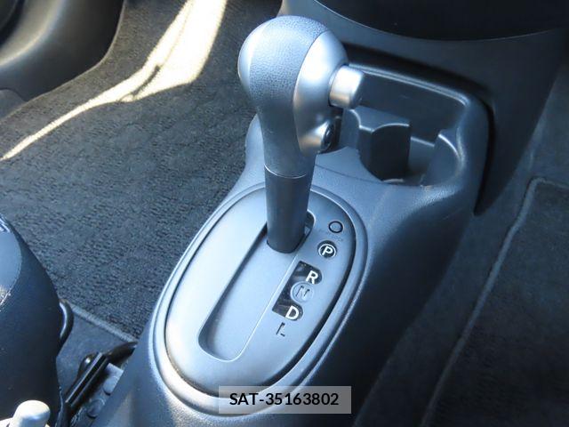 Nissan MARCH 2021-12 7455516-16
