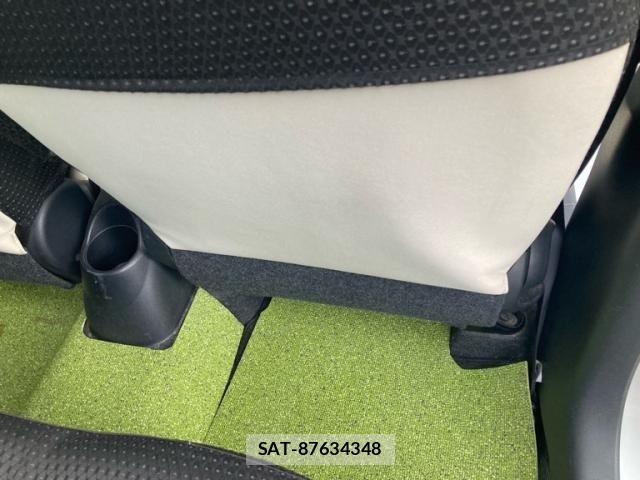 Nissan MARCH 2011-06 7455517-15