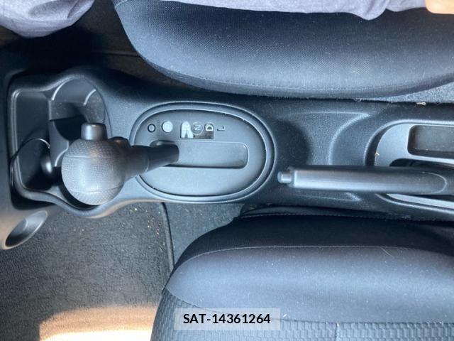 Nissan MARCH 2011-11 7455519-12