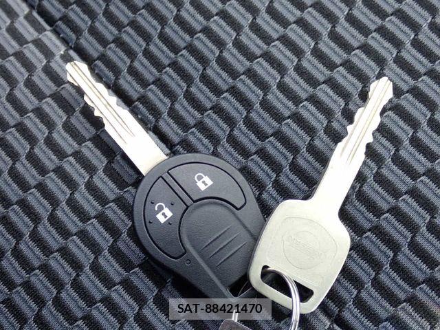 Nissan MARCH 2019-03 7509095-19
