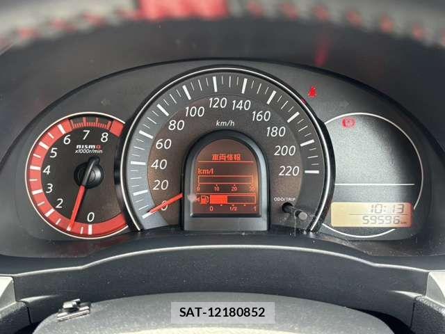 Nissan MARCH 2014-03 7509094-6