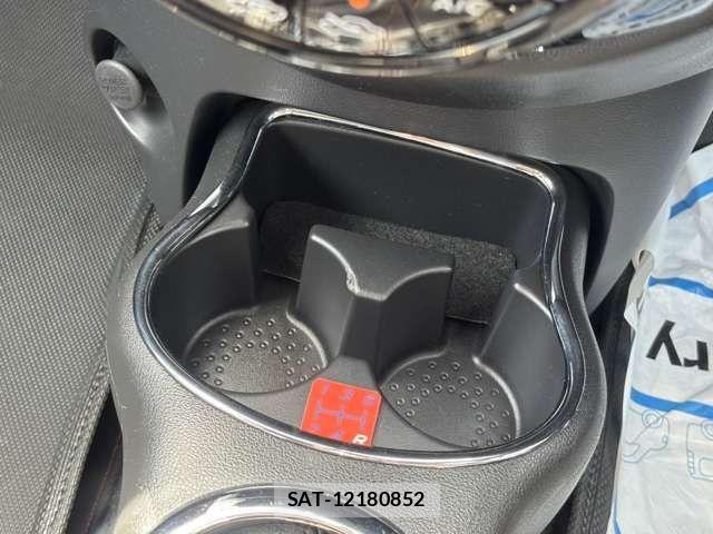 Nissan MARCH 2014-03 7509094-8