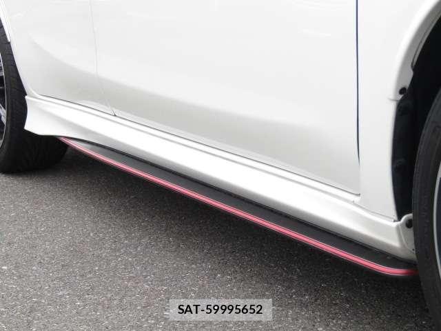 Nissan MARCH 2017-08 7501364-25