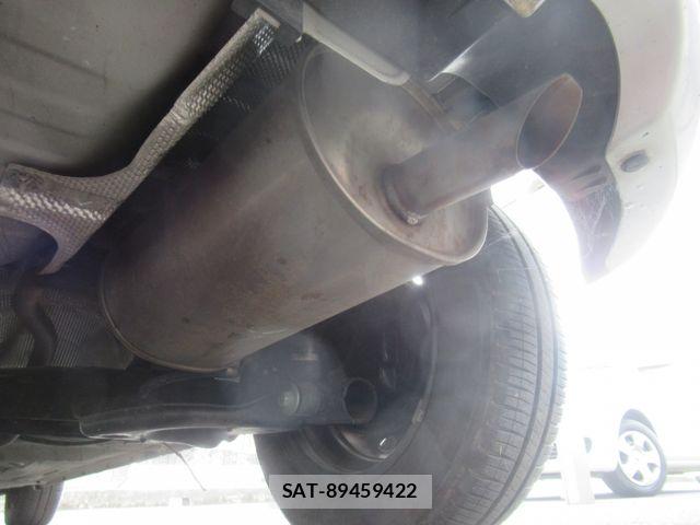 Nissan MARCH 2013-01 7617798-29