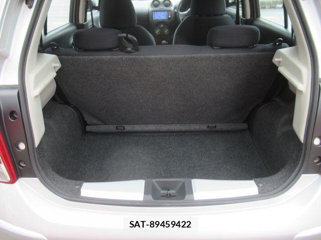 Nissan MARCH 2013-01 7617798-8