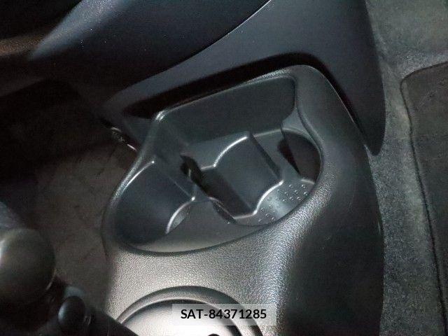 Nissan MARCH 2013-06 7725268-16