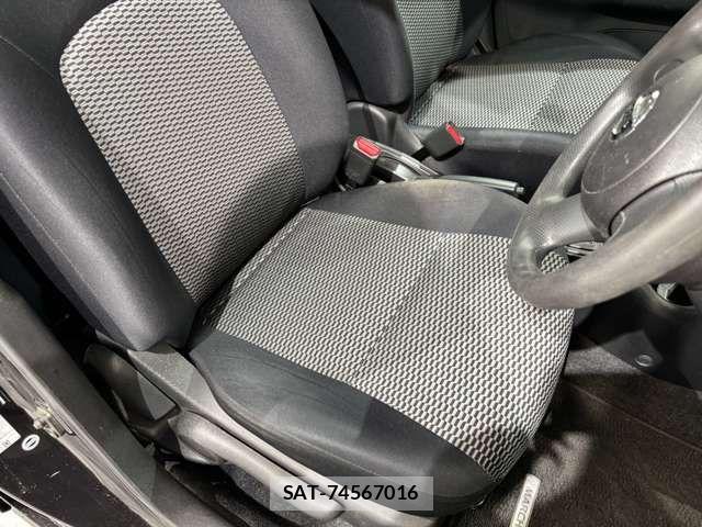 Nissan MARCH 2017-06 7786707-11