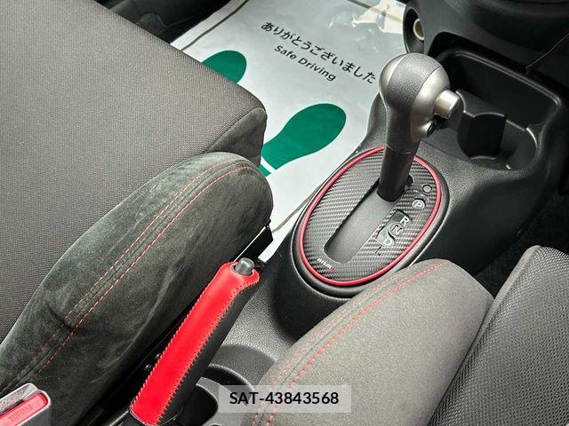 Nissan MARCH 2016-10 7877491-10
