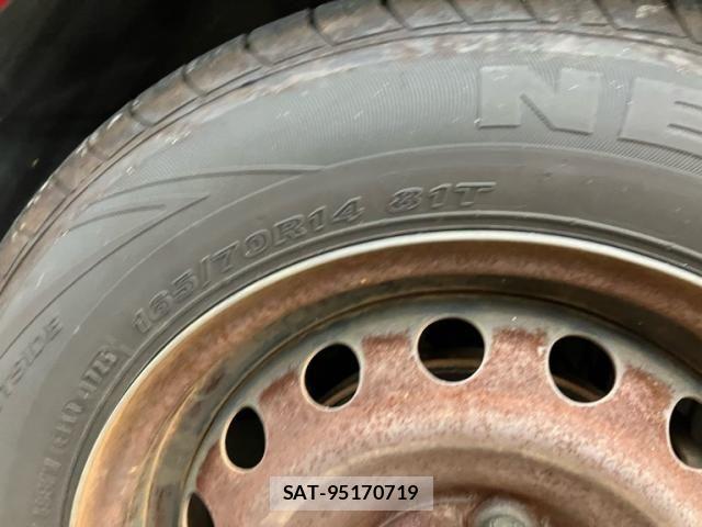 Nissan MARCH 2012-02 7877496-8