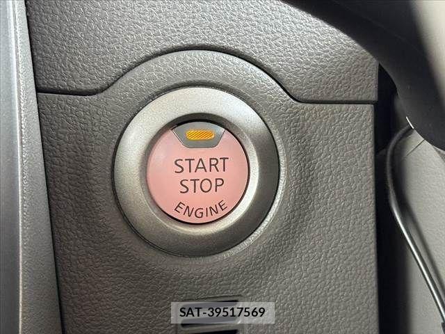Nissan MARCH 2018-03 7877493-22