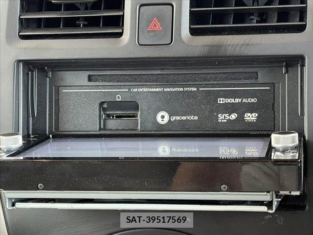Nissan MARCH 2018-03 7877493-5