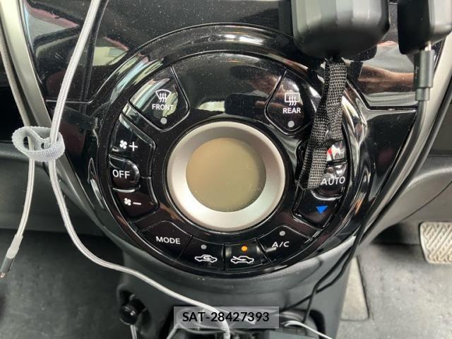 Nissan MARCH 2013-08 7902889-22