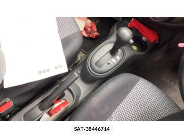 Nissan MARCH 2017-03 7962486-15