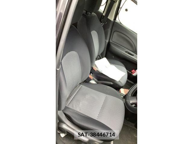 Nissan MARCH 2017-03 7962486-7