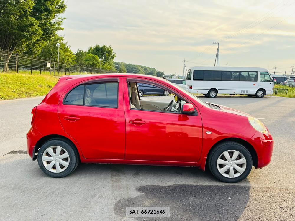 Nissan MARCH 2012-02 7834154-5