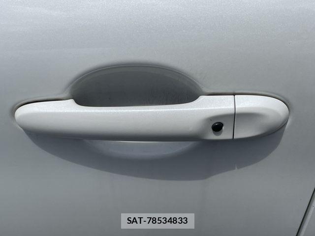 Nissan MARCH 2019-12 8036545-10