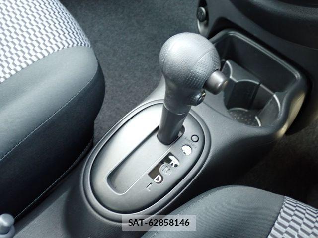 Nissan MARCH 2021-09 8074427-9