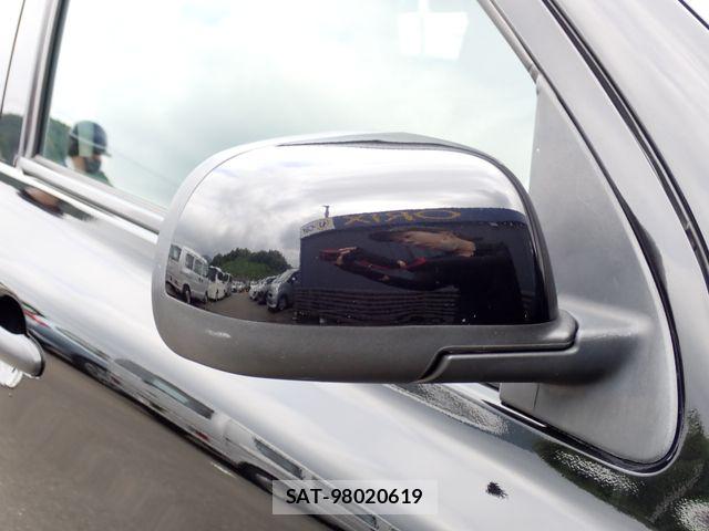 Nissan MARCH 2022-05 8074426-26