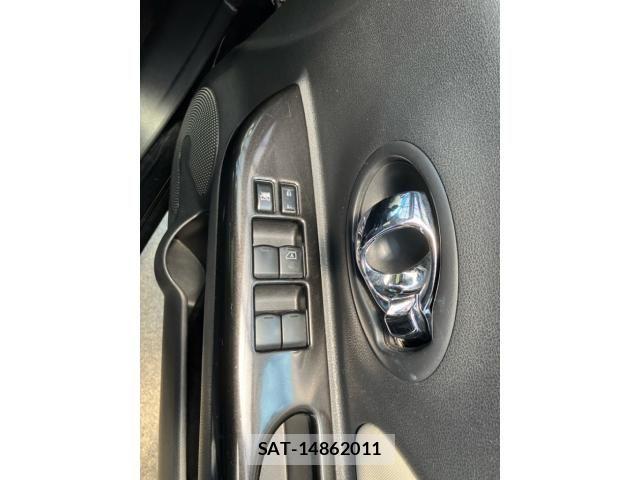 Nissan MARCH 2011-09 8100240-4