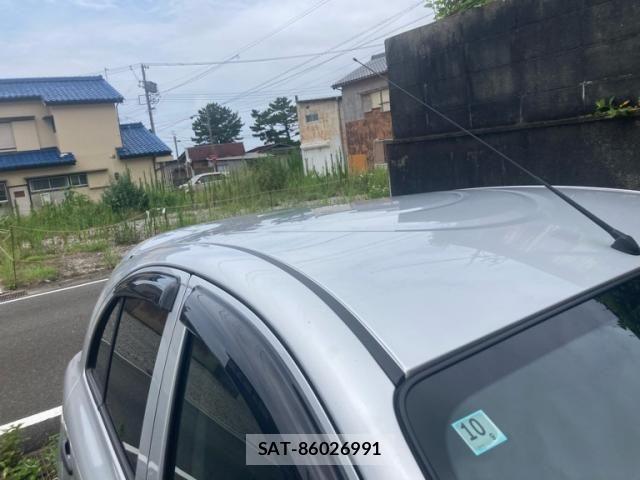 Nissan MARCH 2022-10 8100237-9