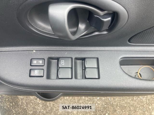 Nissan MARCH 2022-10 8100237-10